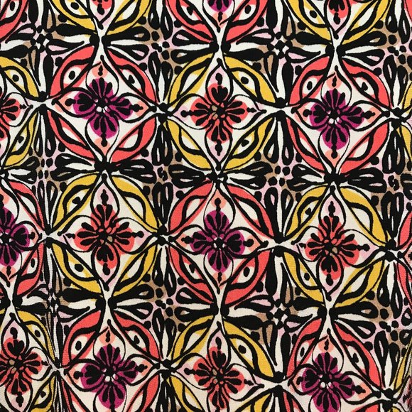 Stylish dress with belt - Picture 8 of 8